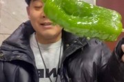 青岛吃瓜网红事件视频,一场网络舆论的风暴与反思