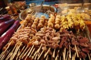 爆料烧烤老板是谁啊视频,爆料烧烤老板身份大揭秘！