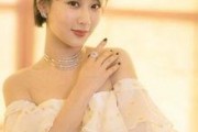 圈内人爆料邓伦杨紫,圈内人爆料，甜蜜互动引热议