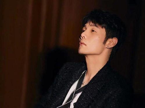 娱乐圈男明星吃瓜的是谁,娱乐圈男明星吃瓜事件揭秘