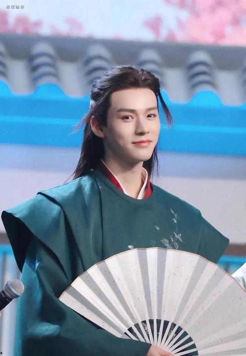 一线吃瓜娱乐圈喻闻,揭秘明星幕后故事