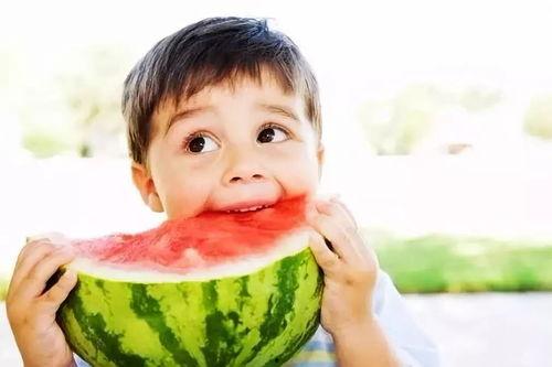 娱乐吃瓜酱安全气囊吐槽,娱乐吃瓜酱的吐槽与反思